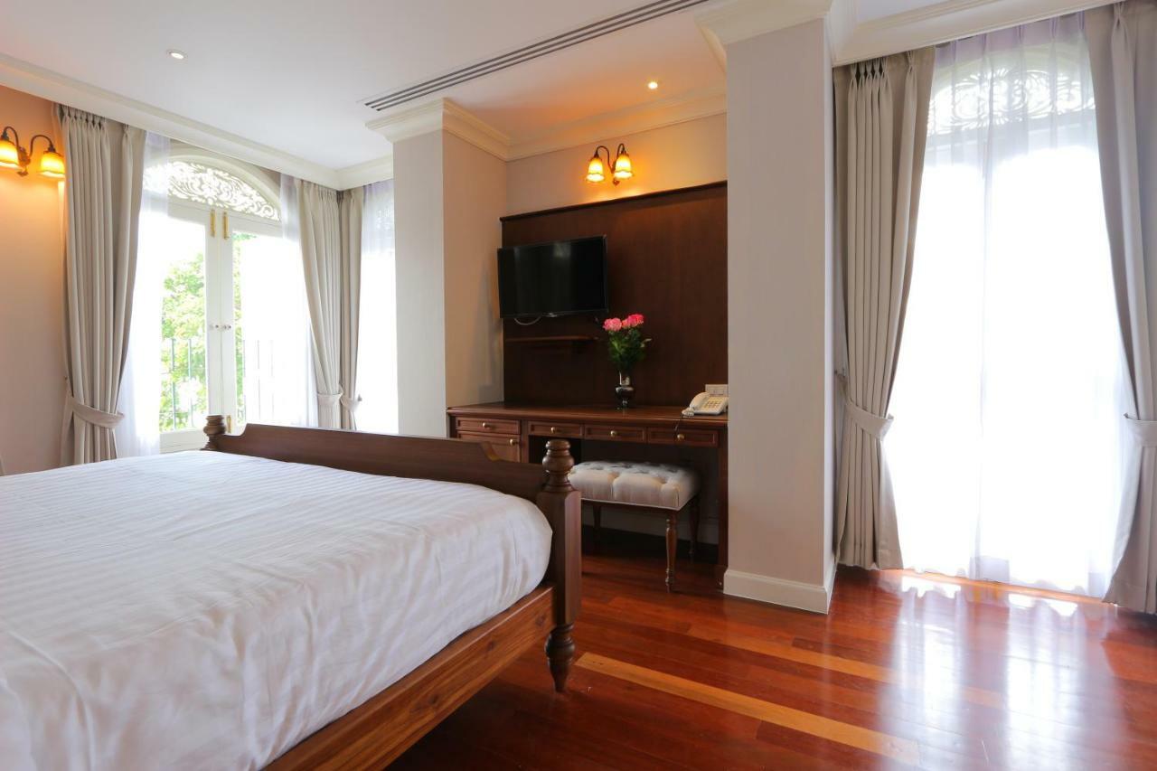 Hiranyakul House Hotel Bangkok Exterior photo